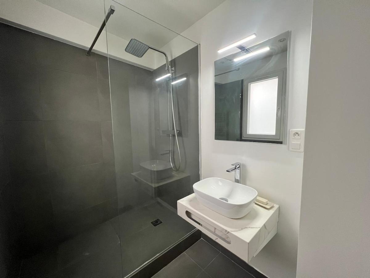 Aux Batignolles - Le Cocon Parisien - 28mb Bis *